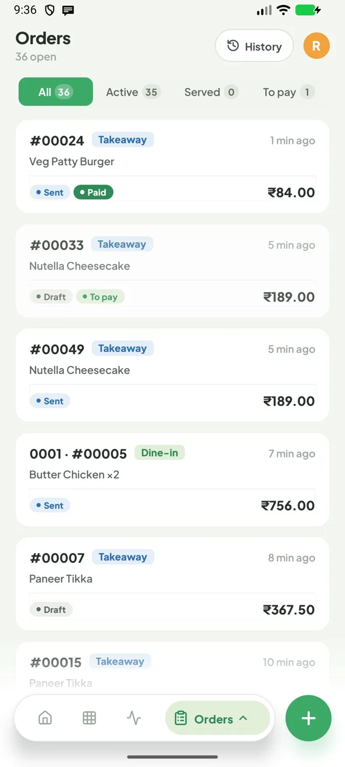 Orders list with takeaway and dine-in orders and their payment status
